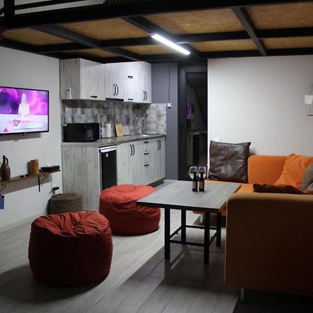 Shota'S Apartment Tbilisi Exterior photo